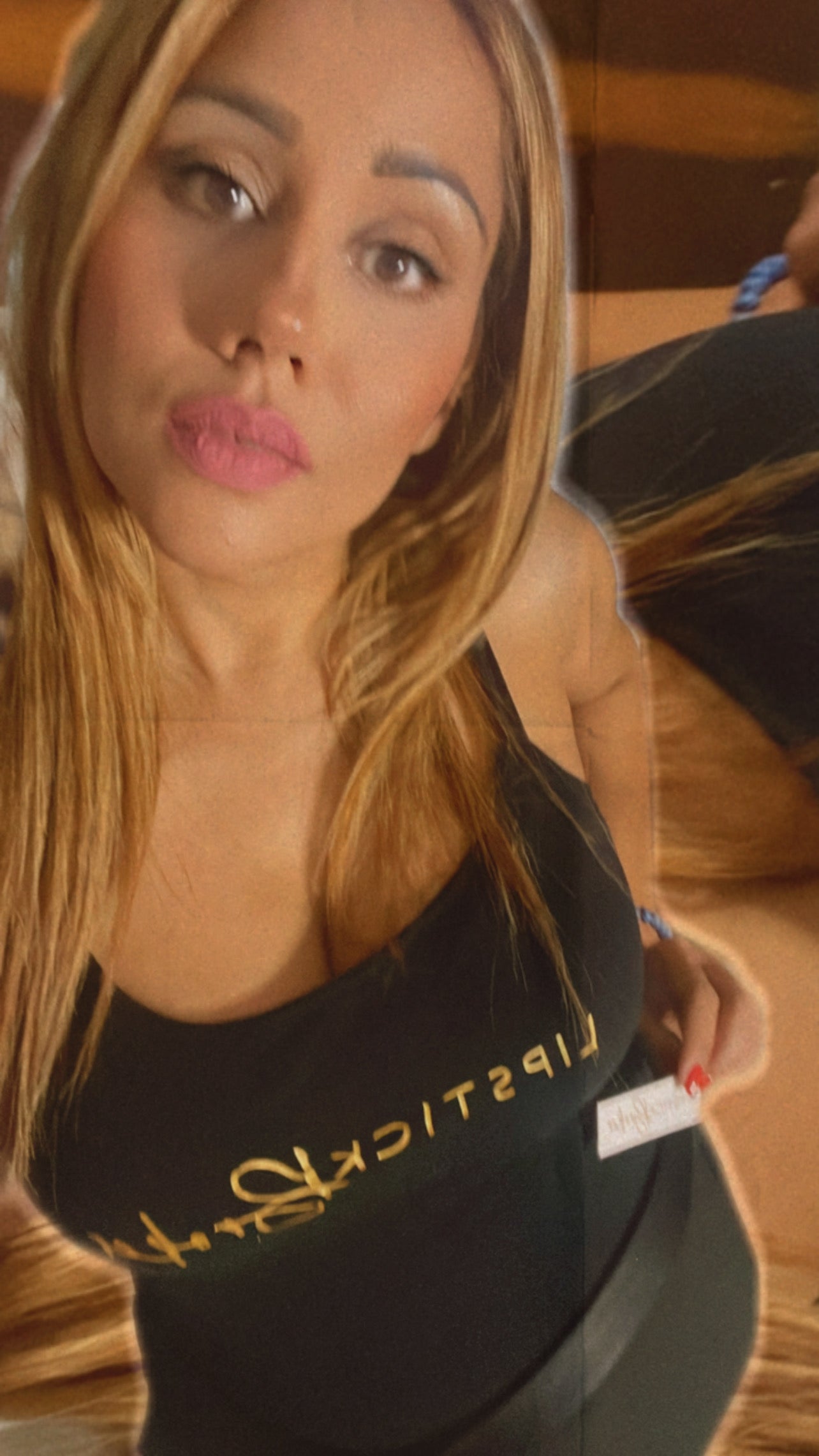 Lipstick Broker Cami / Tee